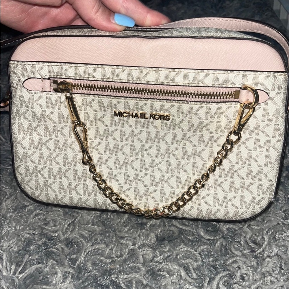 Michael Kors crossbody